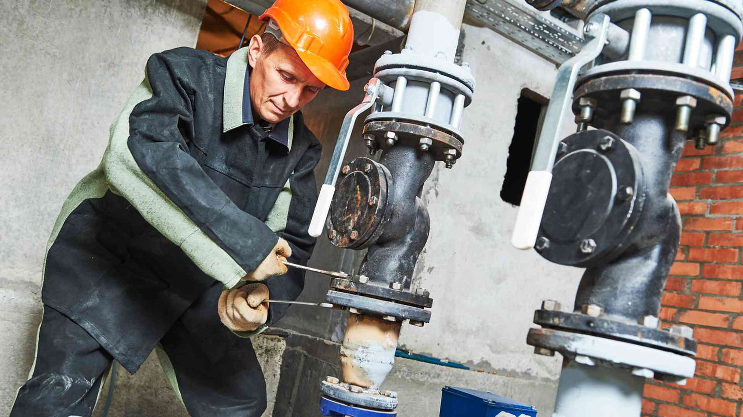 gas fitter professional